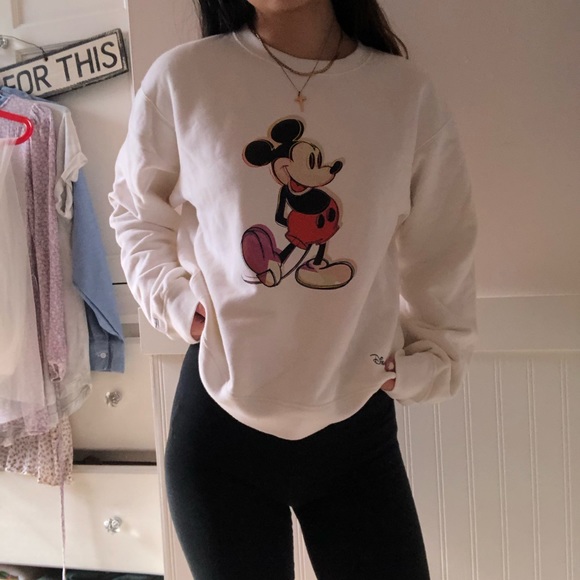 SOLD uniqlo white disney crewneck sweatshirt - Picture 1 of 4